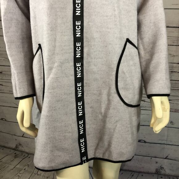 Millen charm Burgundy" free cut with a zipper with a hood gray size medium - Picture 6 of 12